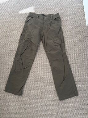 Kuhl Olive Technical lightweight summer hiking pants